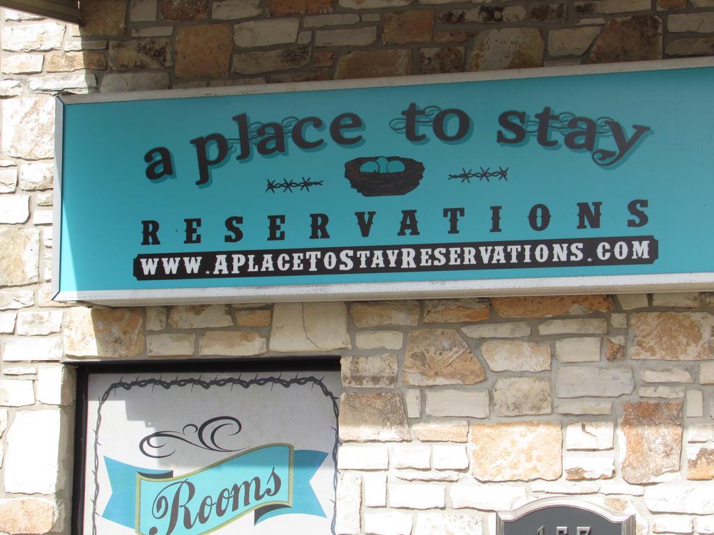 A Place To Stay Rooms Bandera Exterior foto